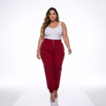 Calça Plus Size Alfaiataria Eridan Cós Elástico e Zíper Dourado Premium (G ao GG do 44 ao 54) 8 Calça Plus Size Alfaiataria Vinho Bordô Tamanho 54 Love Restrita